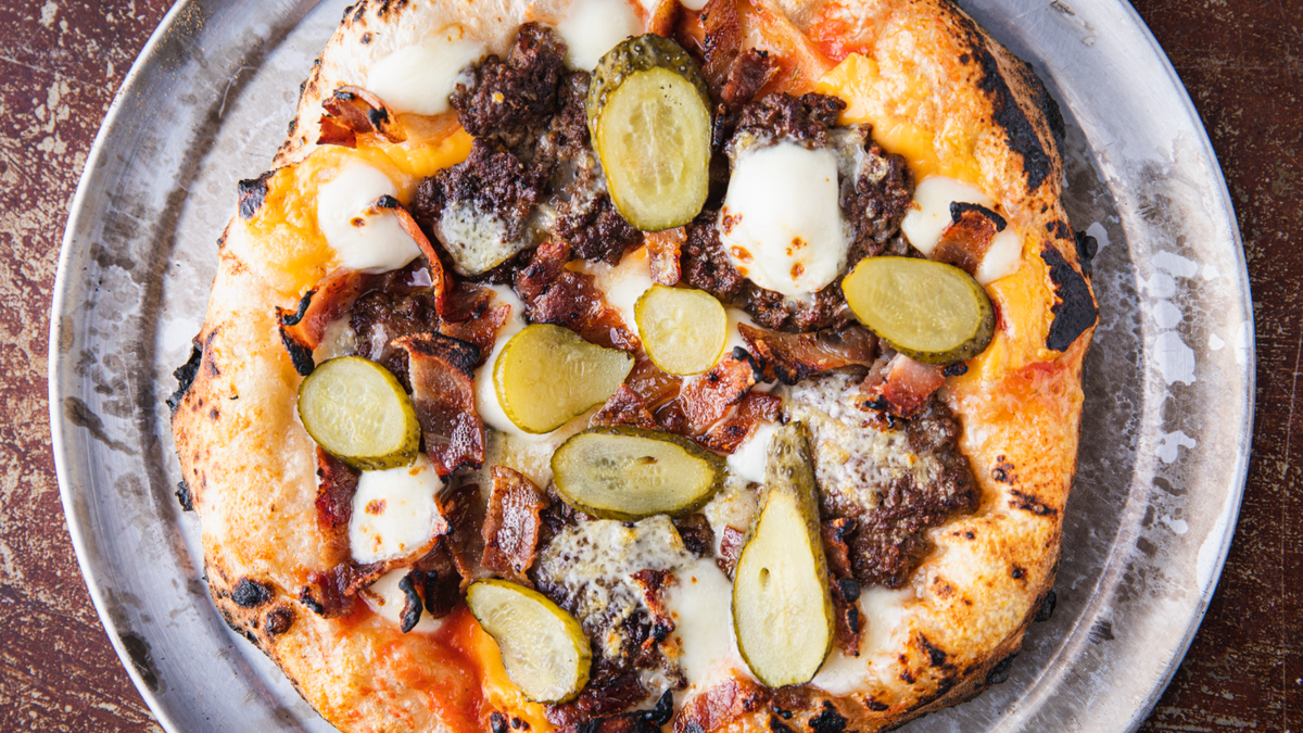 Cheeseburger Pizza recipe poster image