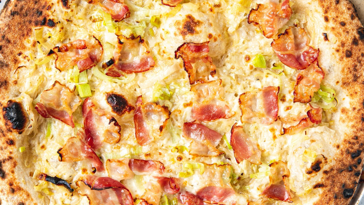 Creamed Leeks & Pancetta NY Style Pizza recipe poster image